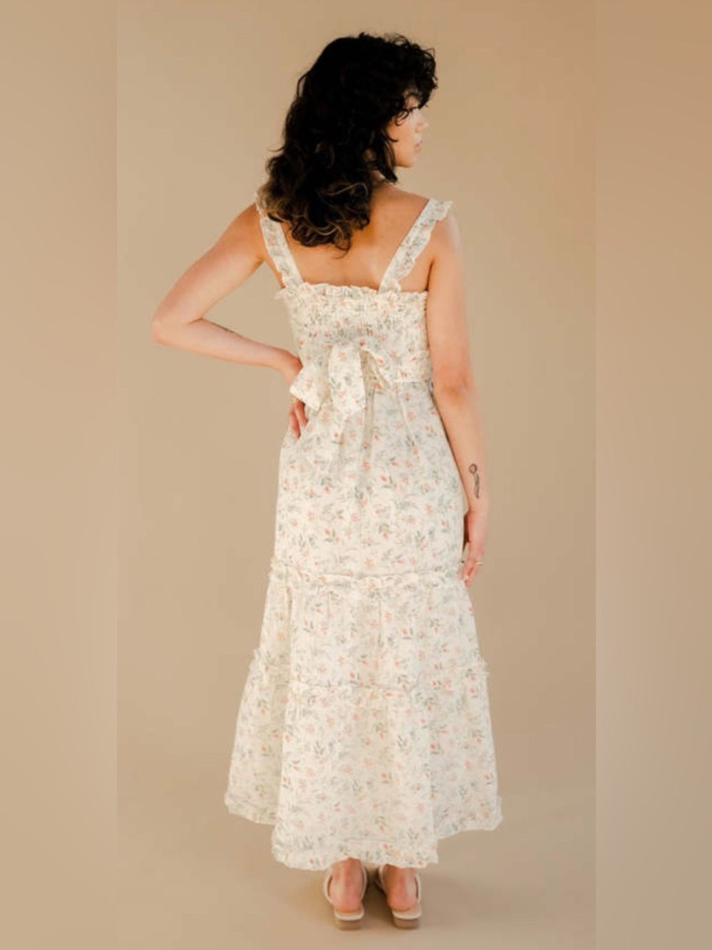 WINSTON WHITE Tahoe sundress in coral fleur print, cream base, size medium - Picture 4 of 12